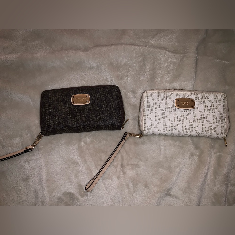 2 wallets from Michael Kors